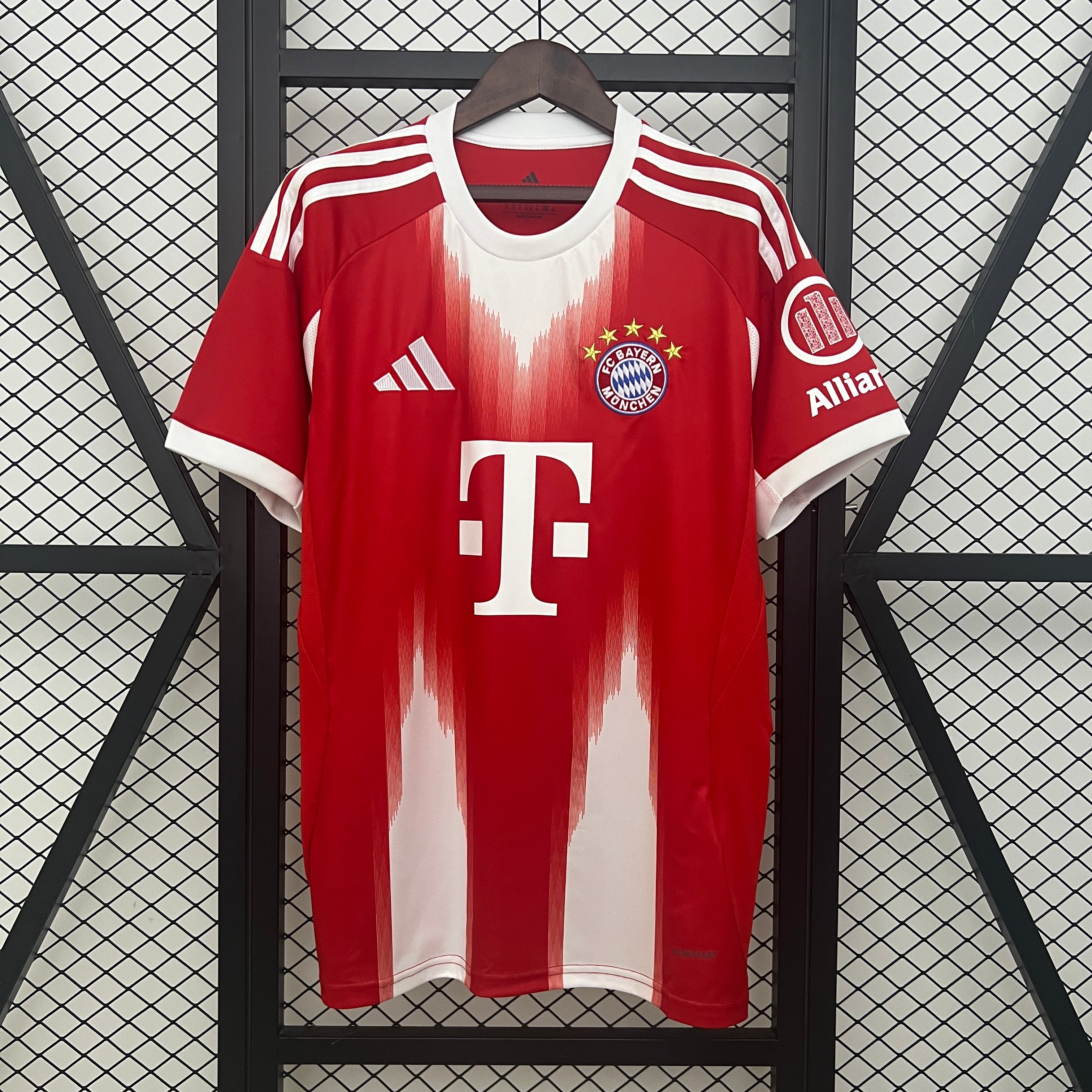 CAMISETA BAYERN MUNICH ll 25/26 (VERSION HINCHA)