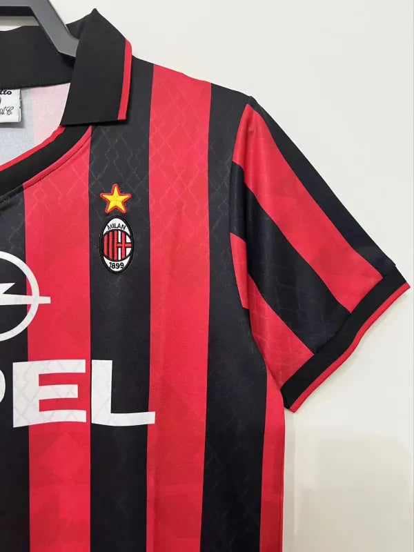 CAMISETA RETRO AC MILAN ll 1995/96