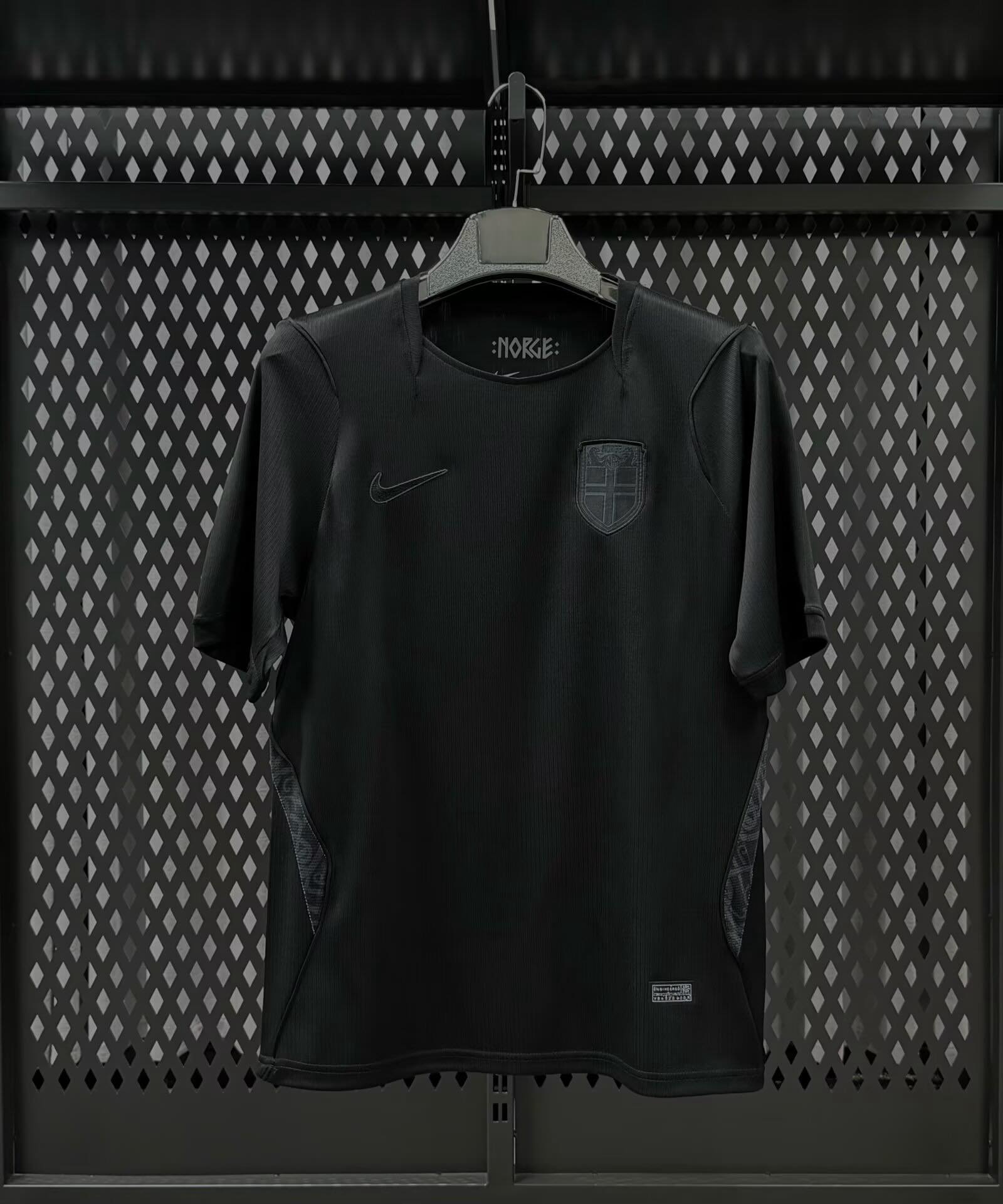 CAMISETA NORUEGA ll MUNDIAL 2026 (VERSION HINCHA)