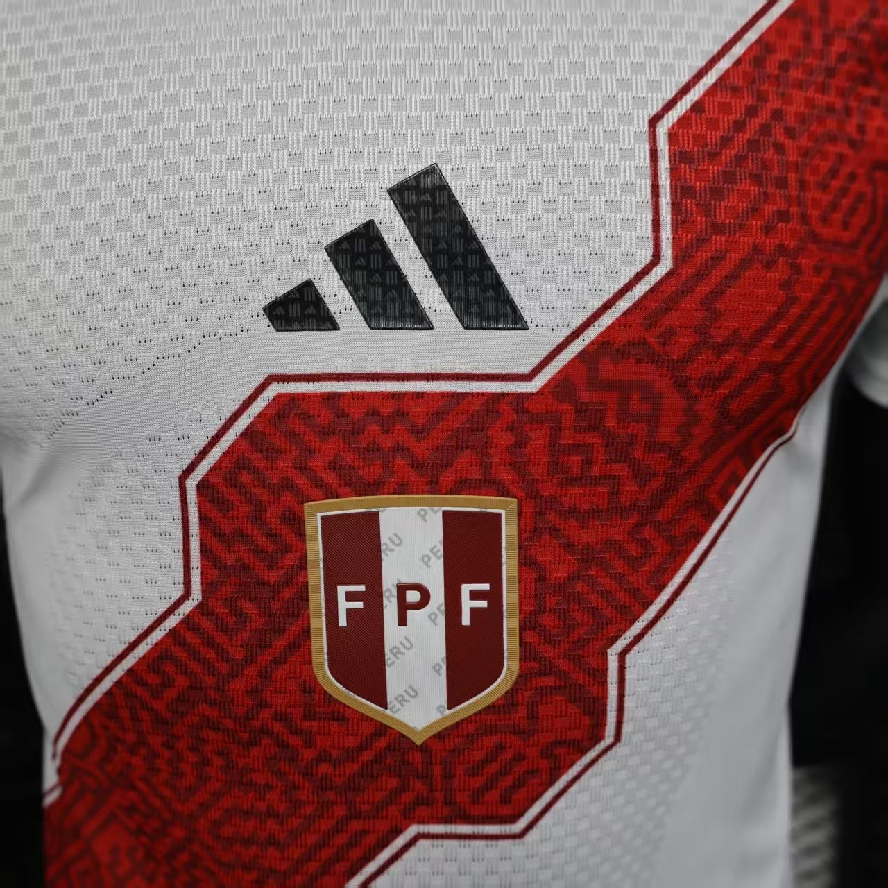 PERU 2026 AWAY JERSEY MEN'S (PLAYER VERSION)