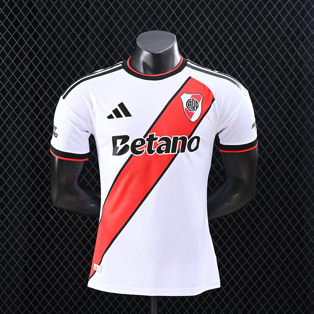 CAMISETA RIVER PLATE ll 25/26 (VERSION JUGADOR)