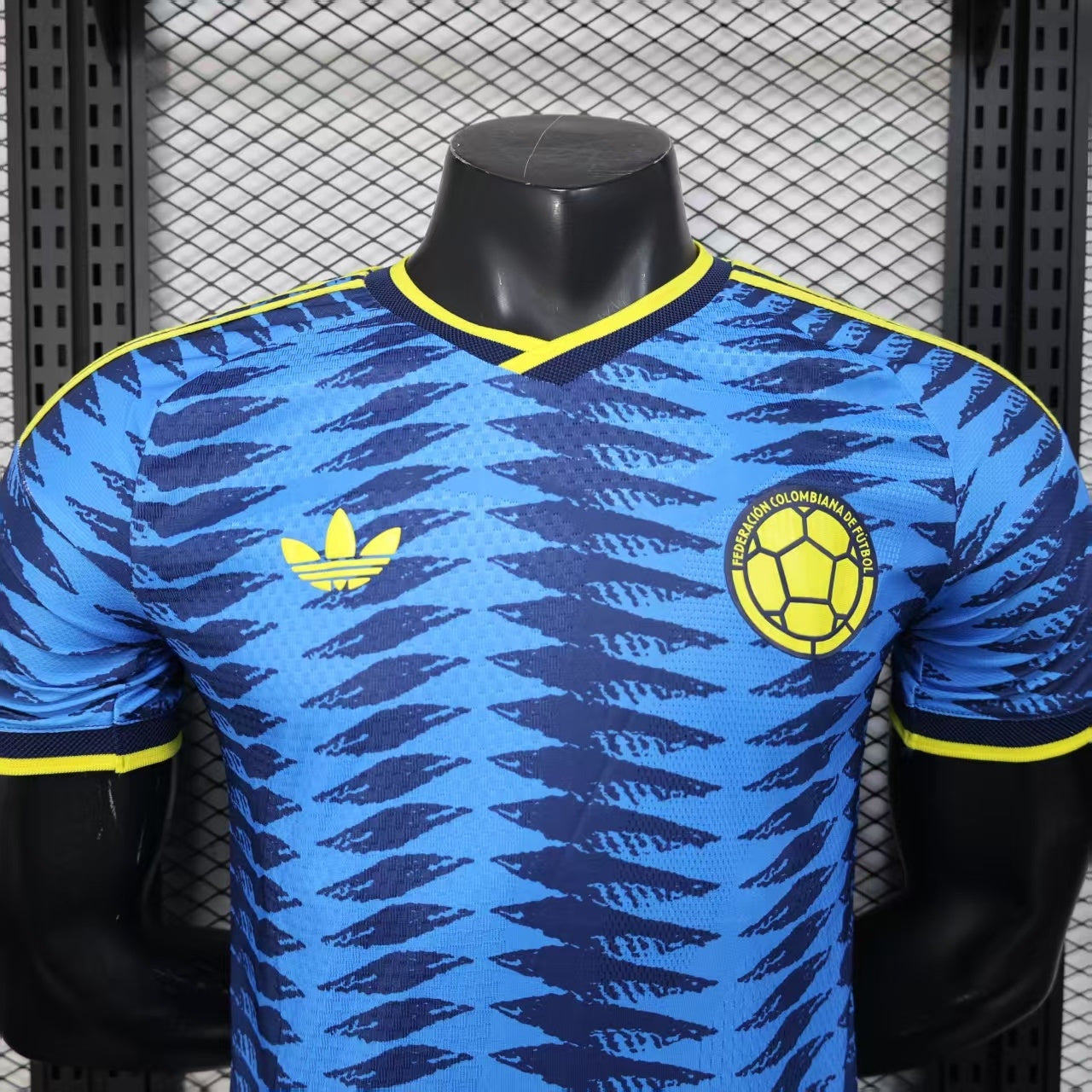 COLOMBIA AWAY JERSEY 2026 MEN'S (PLAYER VERSION)
