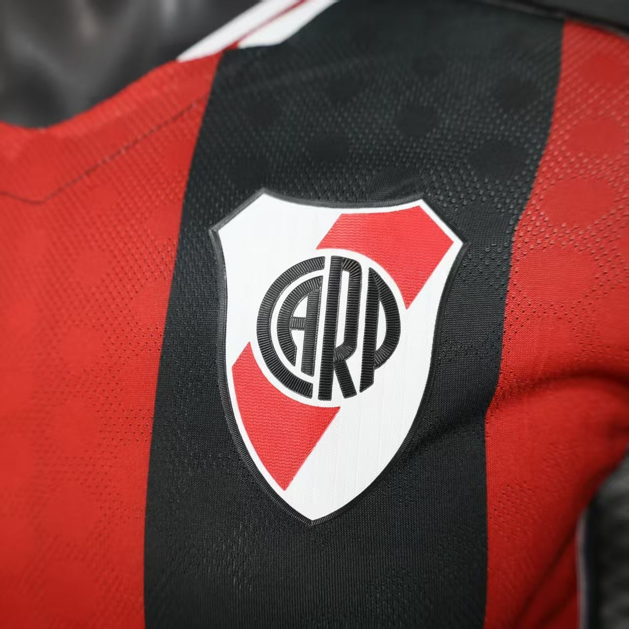 RIVER PLATE LONG-SLEEVE JERSEY 25/26 (PLAYER VERSION)