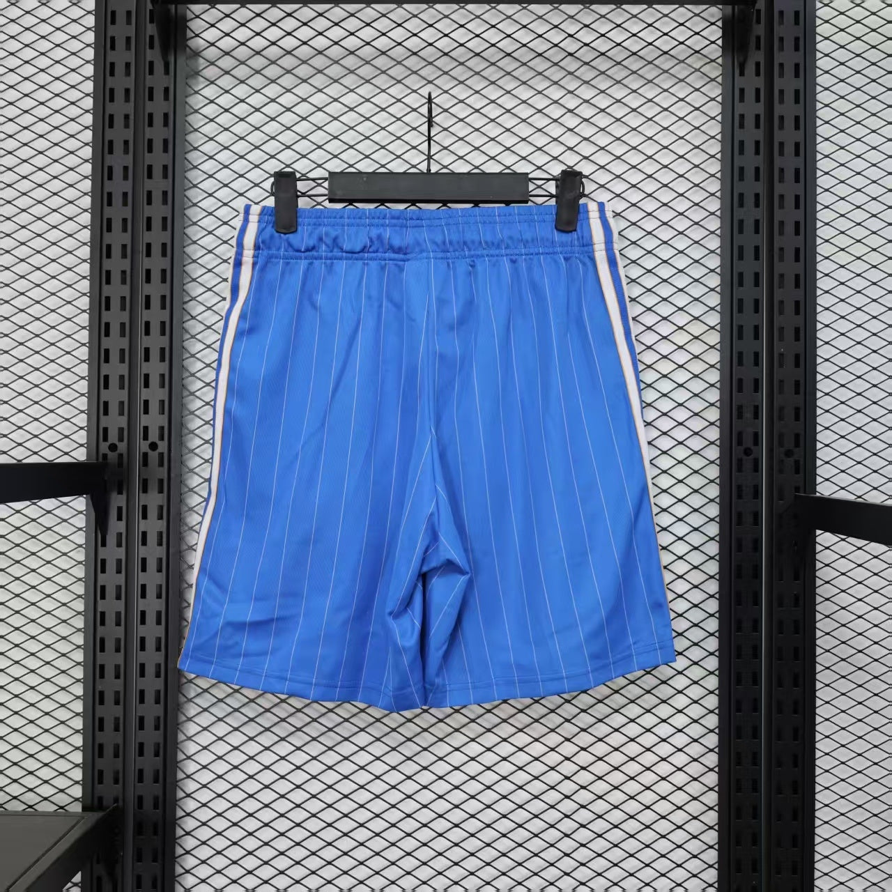 REAL MADRID 25/26 SHORTS (PLAYER VERSION)