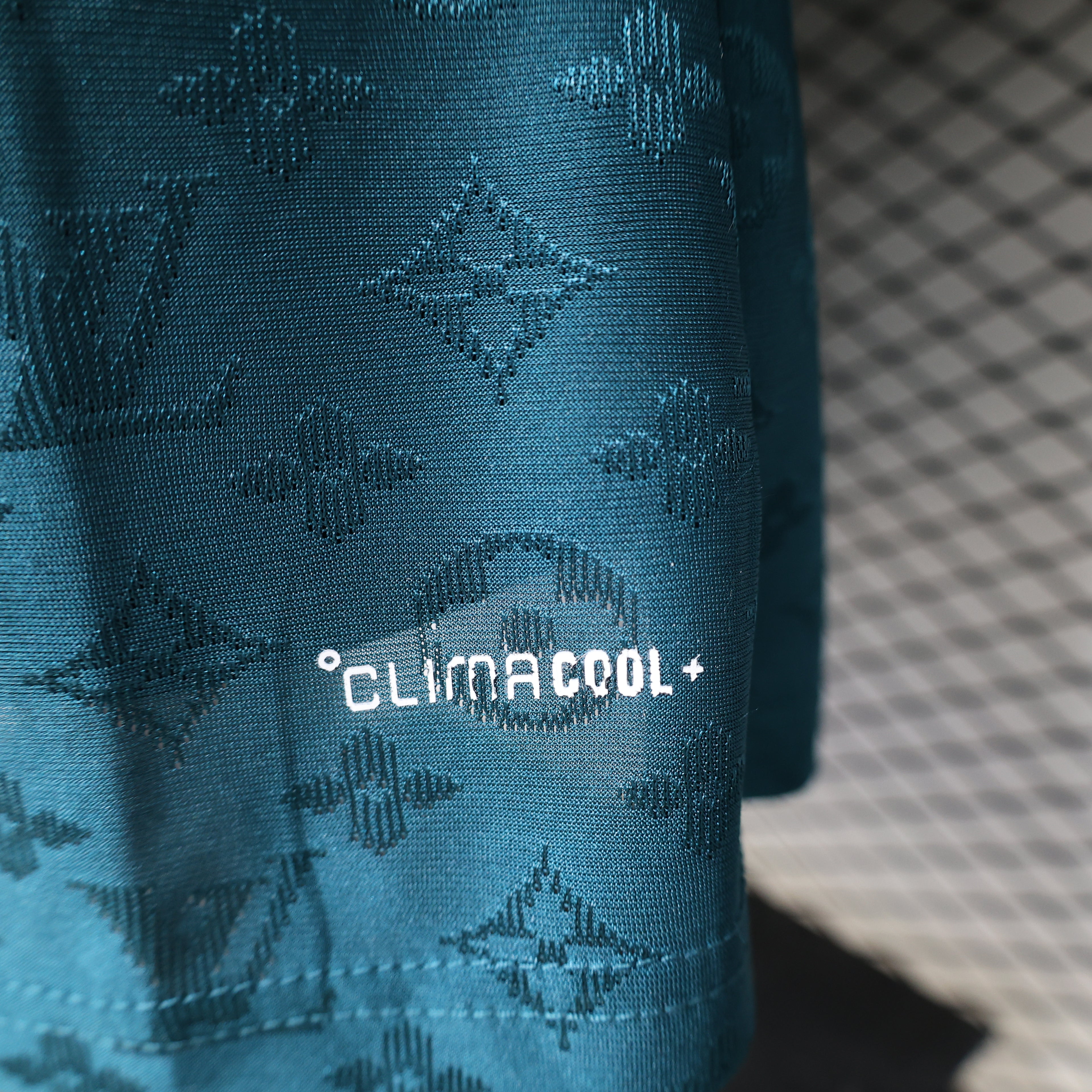 CAMISETA REAL MADRID EDICION ESPECIAL ll  (VERSION JUGADOR)
