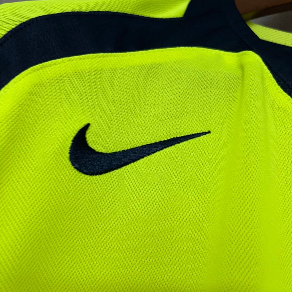 BARCELONA JERSEY ll RETRO 2005/06 (FAN VERSION)