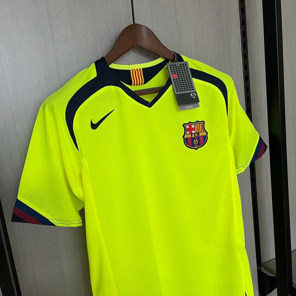 BARCELONA JERSEY ll RETRO 2005/06 (FAN VERSION)