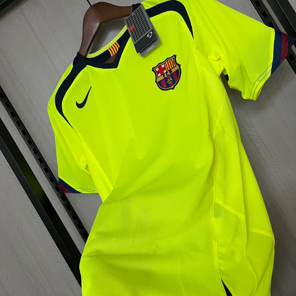 BARCELONA JERSEY ll RETRO 2005/06 (FAN VERSION)
