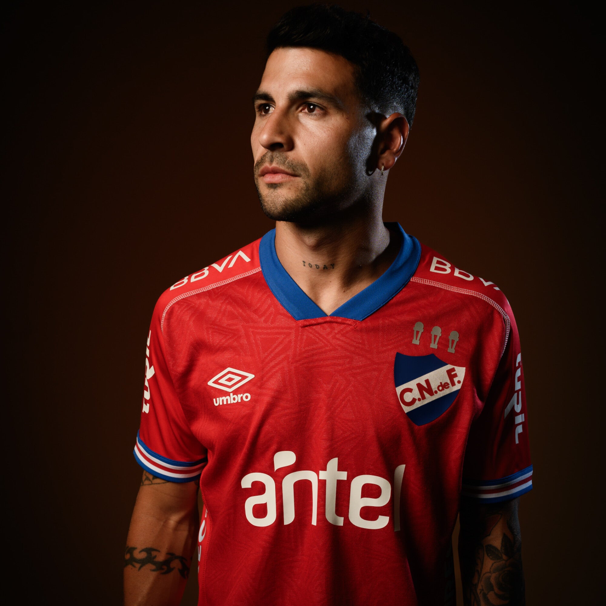 CAMISETA NACIONAL ROJA