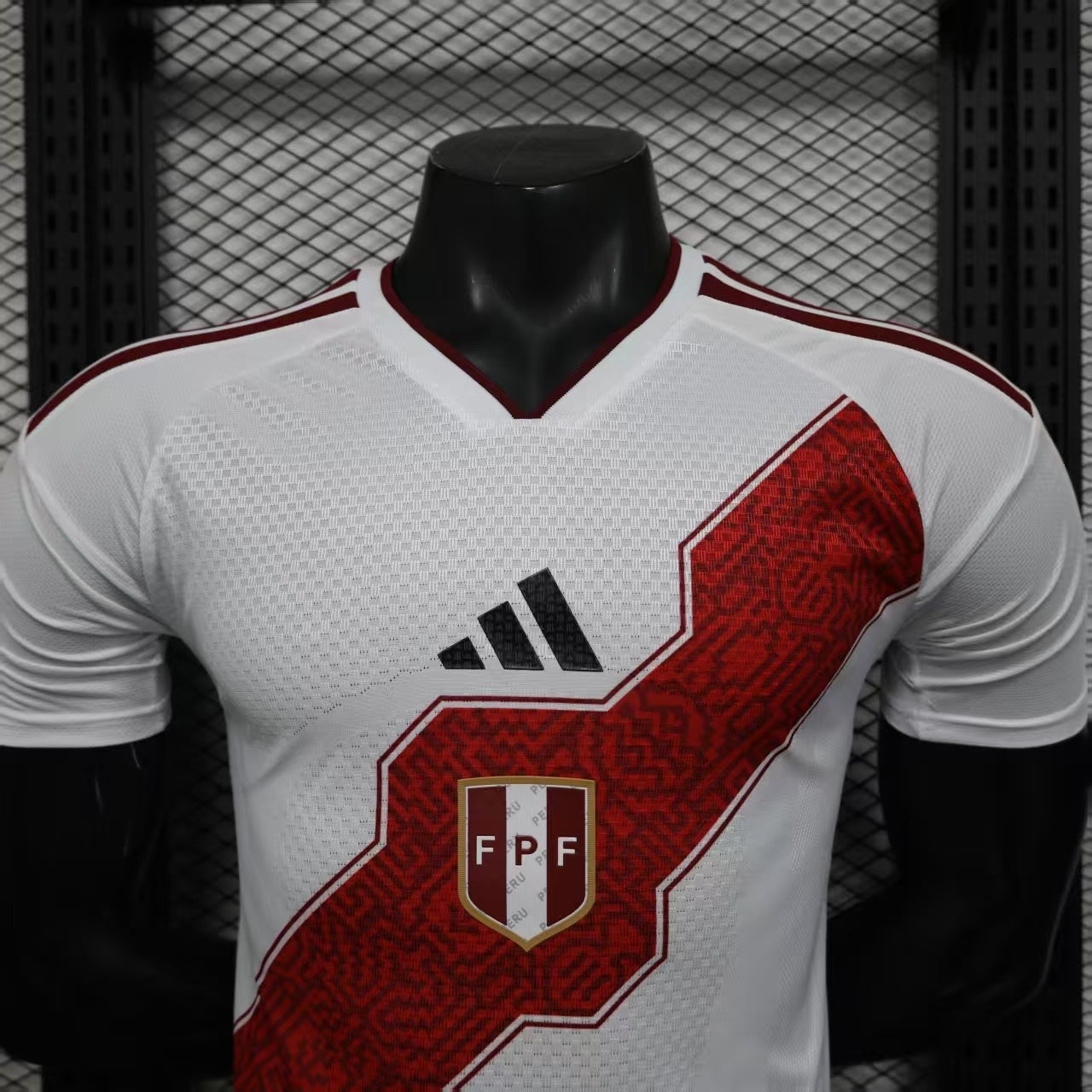 PERU 2026 AWAY JERSEY MEN'S (PLAYER VERSION)