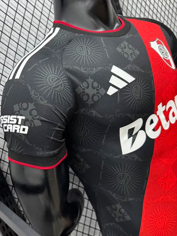 CAMISERA RIVER PLATE ll 2026/27 (VERSION JUGADOR)