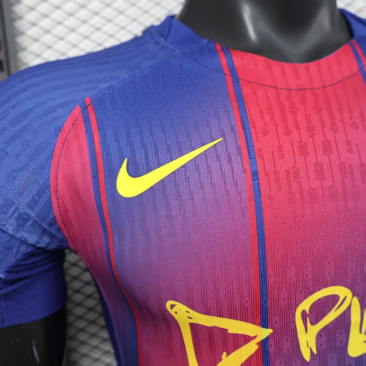 BARCELONA SPECIAL EDITION JERSEY 25/26 (PLAYER VERSION)
