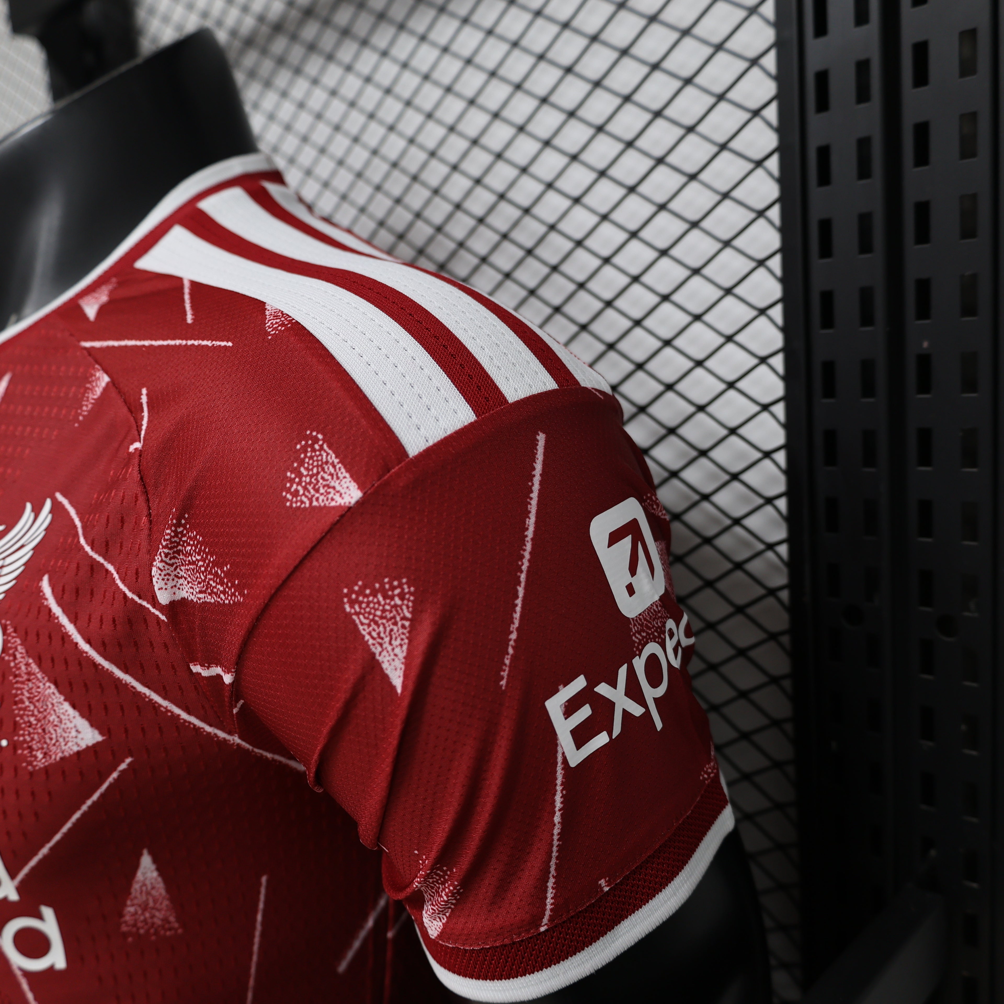CAMISETA LIVERPOOL ll 26/27 (VERSION JUGADOR)